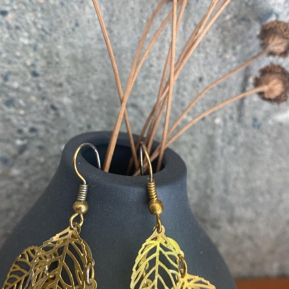 Feather earrings - Picture 5 of 7